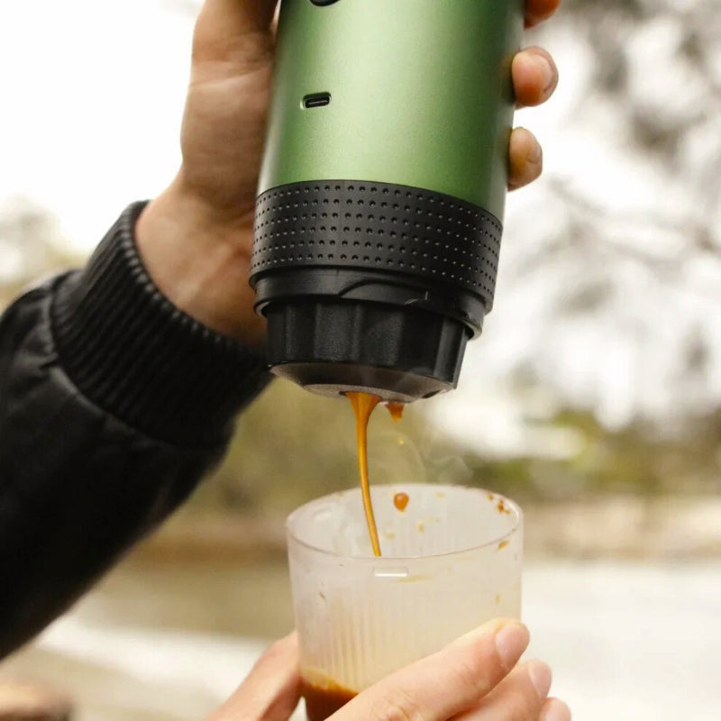 JavaRoam™ Travel Coffee Maker